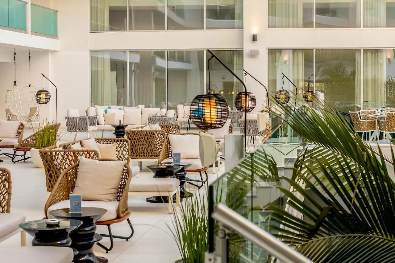 Nissiblu Beach Resort Ayia Napa 5*,