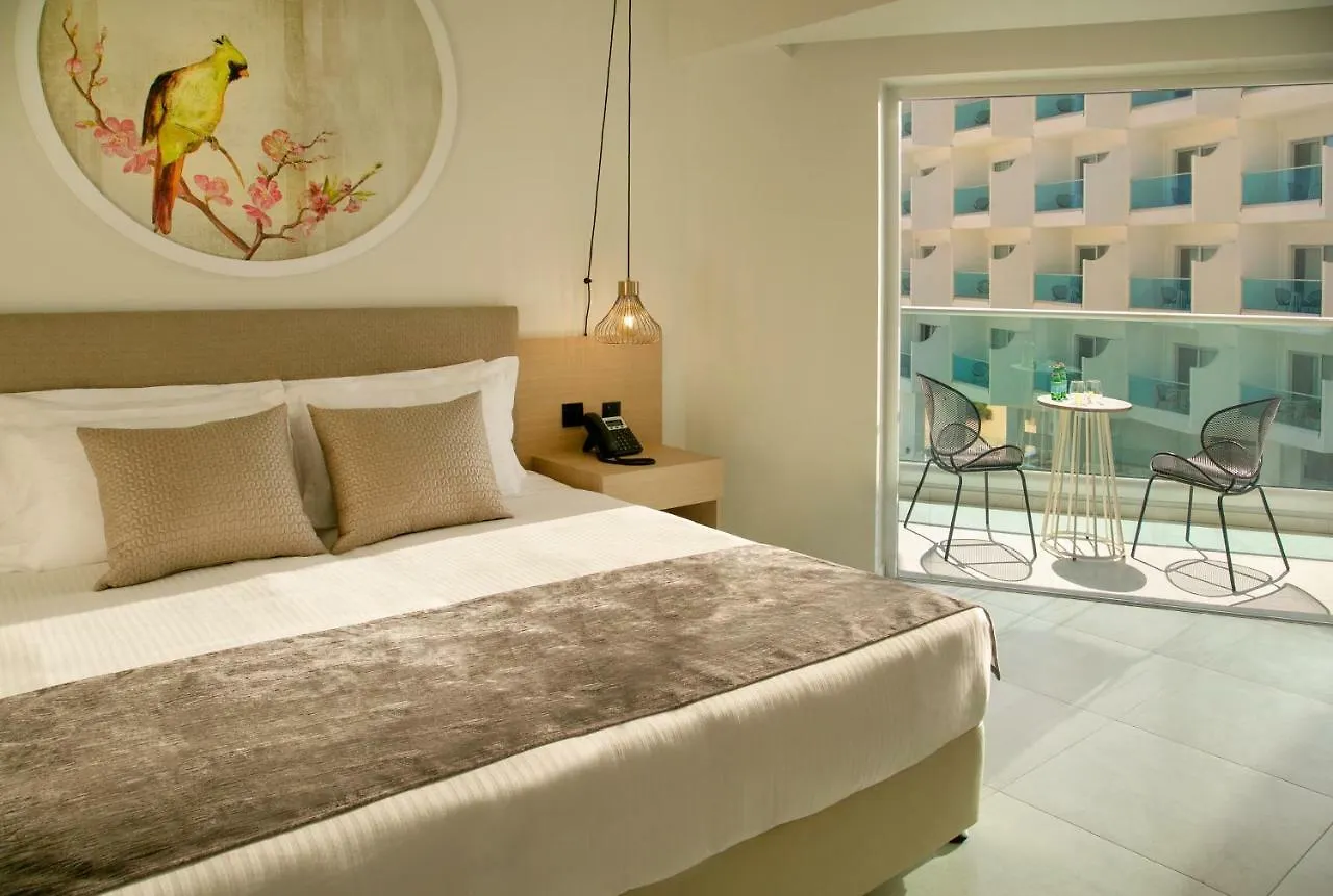 Nissiblu Beach Resort Ayia Napa 5*,  Cypern