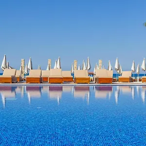 https://flamingo-paradise-beach-hotel.protaras-cy-hotels.com